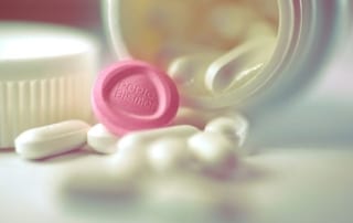 You will have digestion problems if you are making this mistake when eating! - Digestion issues; Low HCl; excessive water intake; gallbladder removal post-surgery supplements; dietary habits;